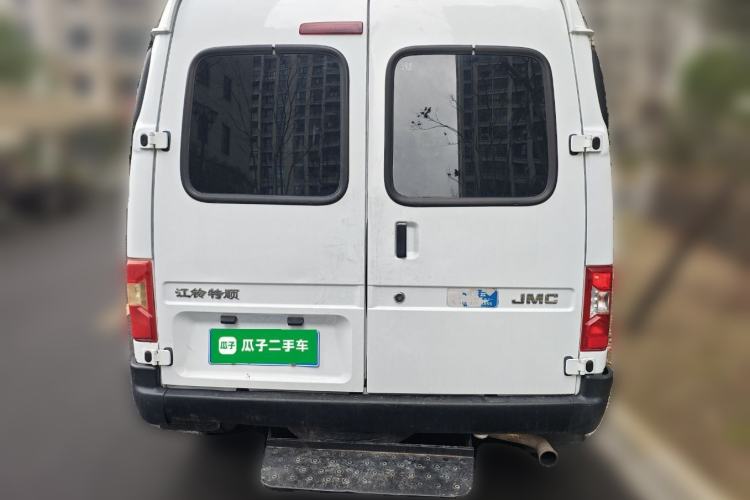 Used JMC Transit 2019 2.8T Commercial Version Short Wheelbase Mid-Roof 6-Seater China VI JX493
