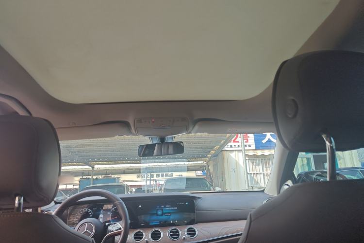 Used Mercedes-Benz E-Class 2021 Restyled E 300 L Luxury Edition Headliner