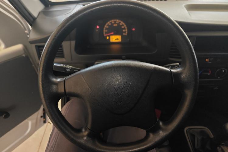 Used Wuling Zhiguang 2023 1.5L Utility Version with Enclosed Windows 2 Seats