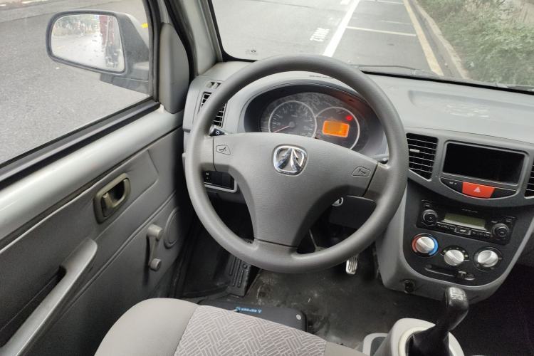 Used BAIC Weiwang 306 2011 1.3L Comfort version 7 seats