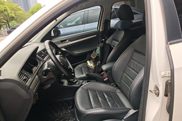 Used Volkswagen Lavida 2018 Classic 1.5L Automatic Comfort Edition China VI Standard
