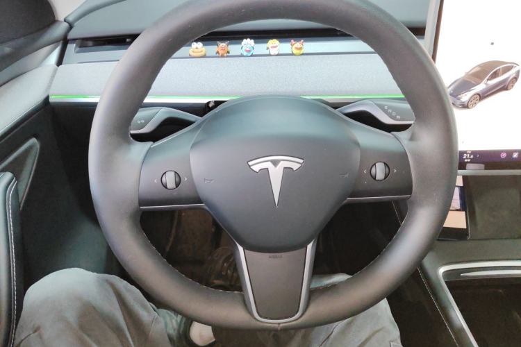 Used Tesla Model Y 2024 Rear-Wheel-Drive Version