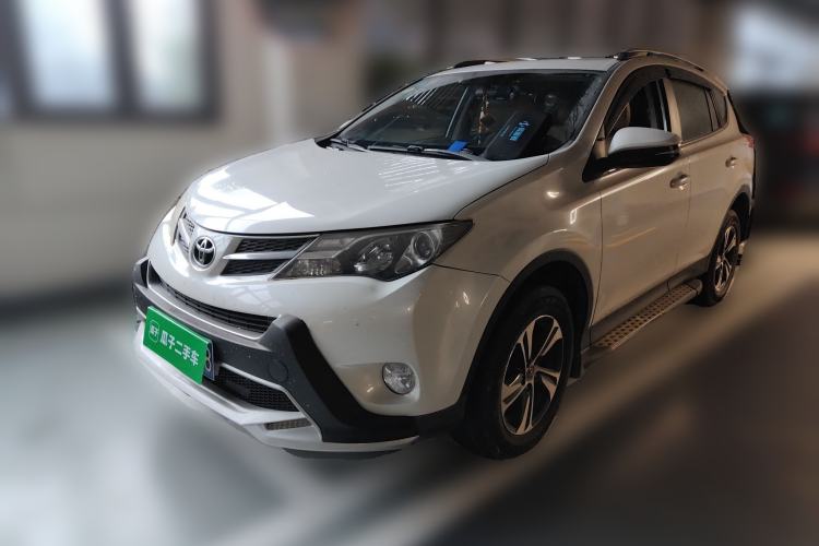 Used Toyota RAV4 2015 2.0L CVT Two-Wheel Drive Fashion Edition