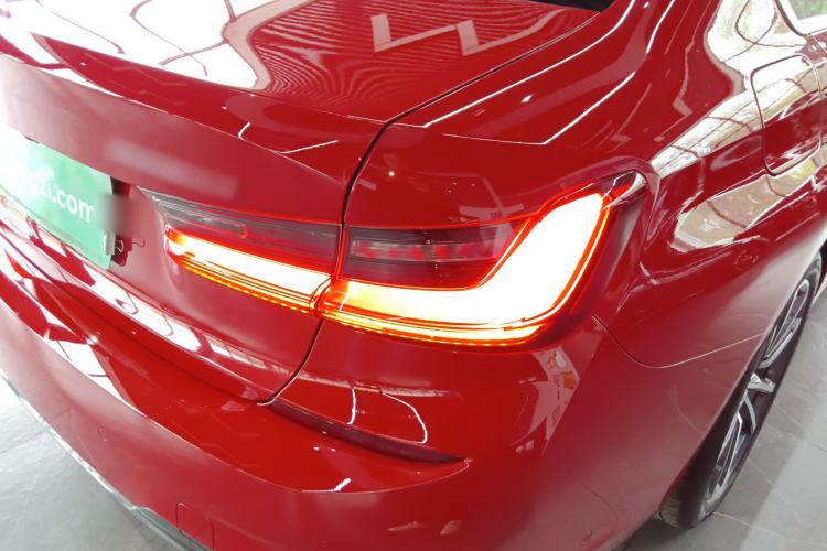 Used BMW 3 Series 2020 Restyled 325Li M Sport Package Exterior 3