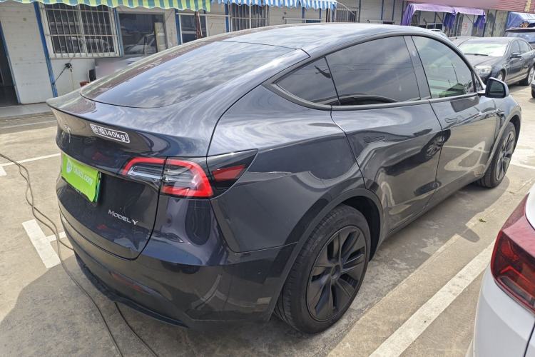 Used Tesla Model Y 2024 Rear-Wheel-Drive Version Rear Right 45 Deg