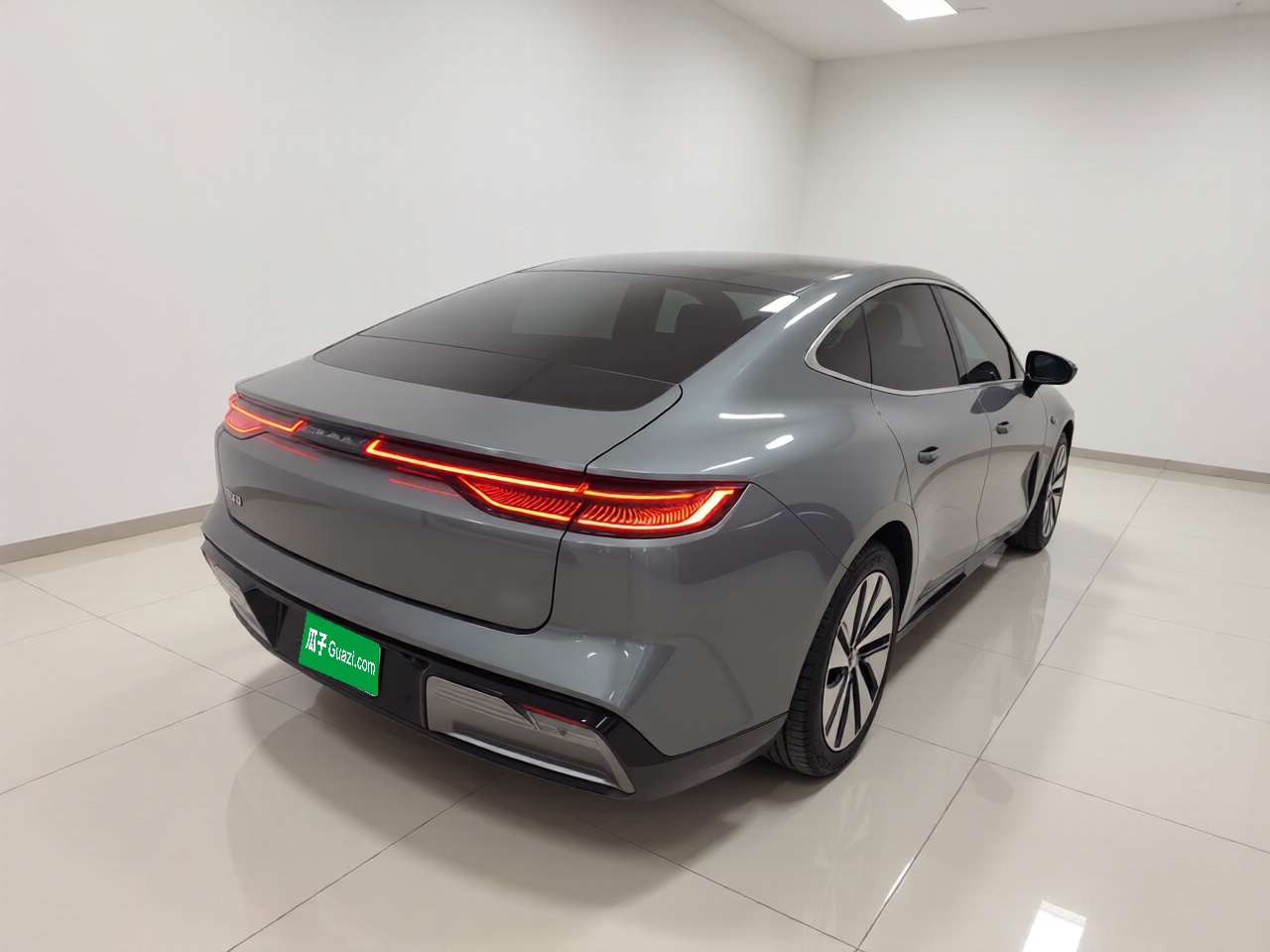 Geely Galaxy E8 2024 665 km Range Rear-Drive Starship Long-Range Version — снимка 6
