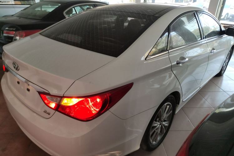 Used Hyundai Sonata 2014 2.4L Automatic Leading Edition China IV Standard