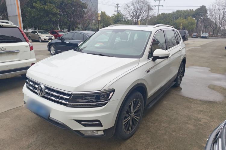 Used Volkswagen Tiguan L 2018 380TSI Automatic All-Wheel Drive Luxury Edition