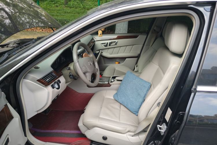 Used Mercedes-Benz E-Class 2011 E 200 L CGI Elegant Model