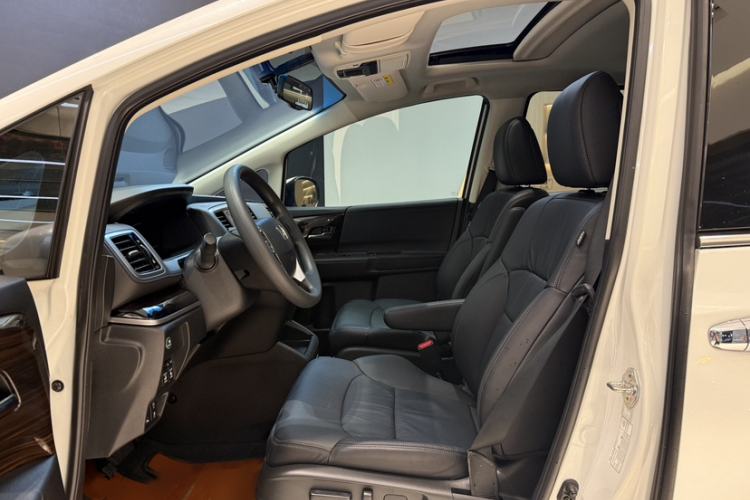 Used Honda Odyssey 2018 2.4L Luxury Edition