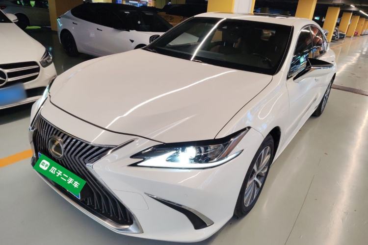 Used Lexus ES 2020 200 Excellence Edition