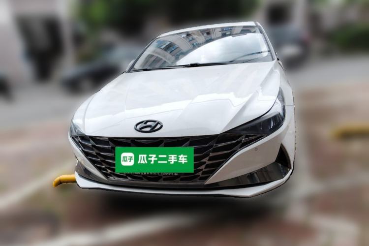 Used Hyundai Elantra 2022 1.5L CVT LUX Prestige Edition
