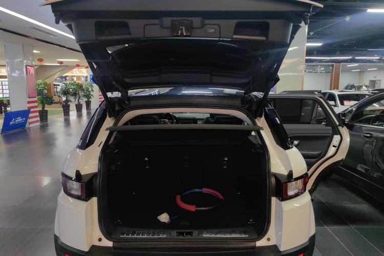 Used Land Rover Range Rover Evoque 2017 2.0T SE Smart Glow Edition