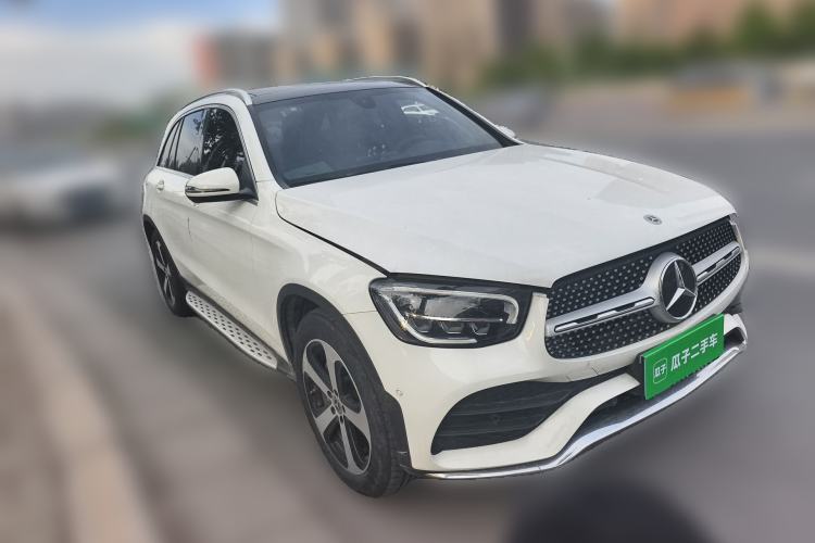 Used Mercedes-Benz GLC 2022 GLC 260 L 4MATIC Dynamic Edition Front Right 45 Deg
