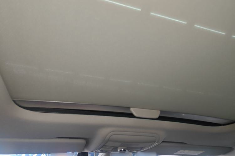 Used Skoda Octavia 2019 TSI280 DSG SmartDrive Luxury Edition China VI Headliner