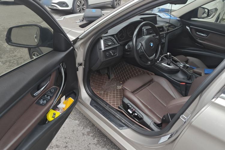 Used BMW 3 Series 2019 320Li Fashion Model
