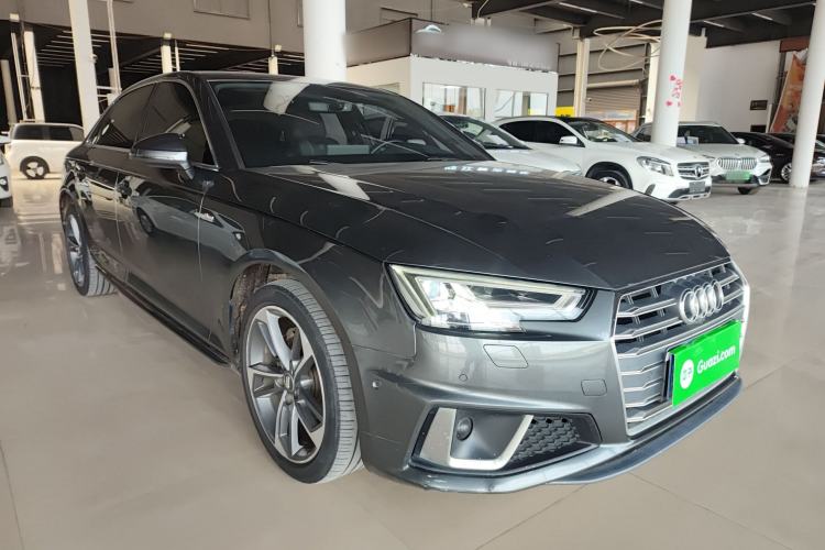 Used Audi A4L 2019 40 TFSI Fashion Edition China VI Emission Standard
