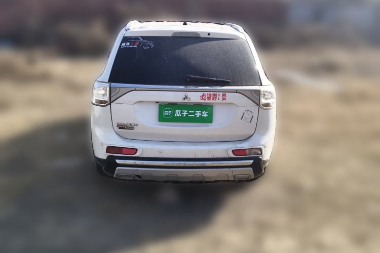 Used Mitsubishi Outlander 2014 2.4L 4x4 Deluxe Value Edition 5 Seats