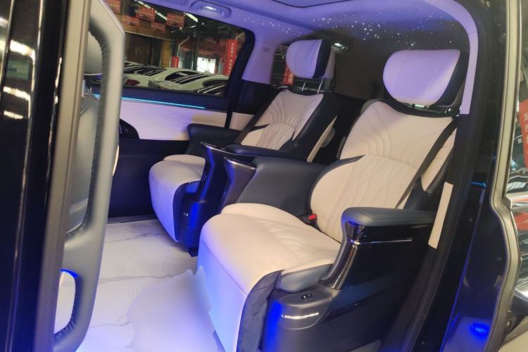 Used GAC Trumpchi M8 2024 Master Series 400T Prestige Edition