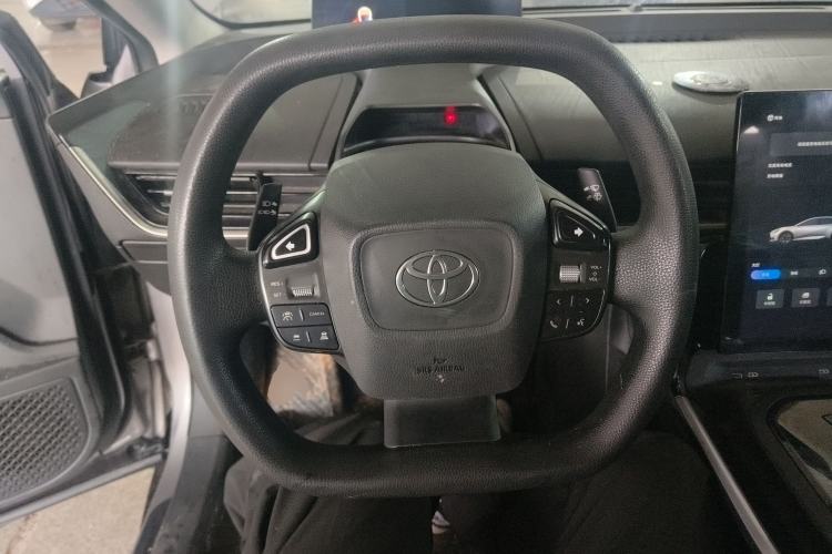 Used Toyota bZ3 2024 517 km Elite PRO Steering Wheel