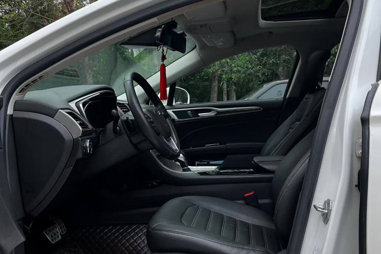 Used Ford Mondeo 2013 2.0L GTDi 200 Fashion Edition