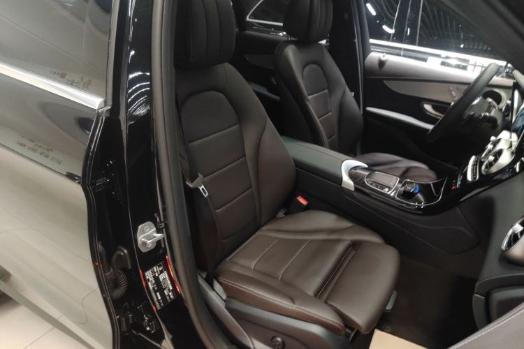 Used Mercedes-Benz GLC 2021 GLC 260 L 4MATIC Dynamic Edition
