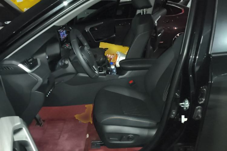 Used Toyota RAV4 2024 2.0L CVT Two-Wheel Drive Fashion Plus Edition