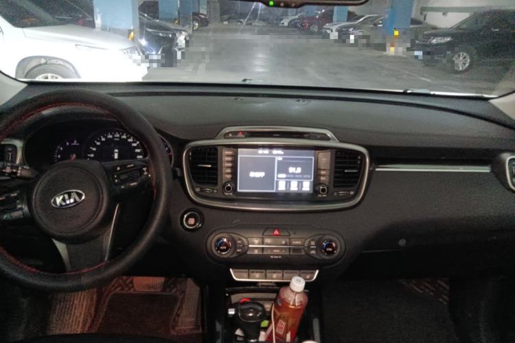 Used Kia Sorento 2015 Sorento L 2.2T Diesel 4WD Elite Edition 7 Seats China IV Standard