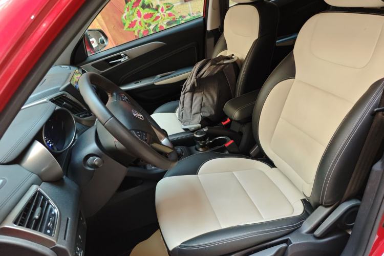 Used CHANGAN CS35 2017 1.6L Manual Luxury Model Left Front Seat