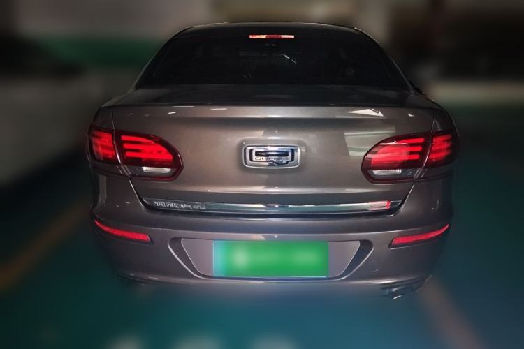 Used Qoros 3 2015 Sedan 1.6T Automatic ZhiZhen Enhanced Model