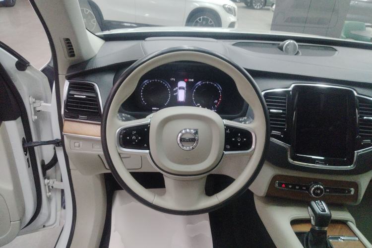 Used Volvo XC90 2017 T6 Prestige 5-Seater