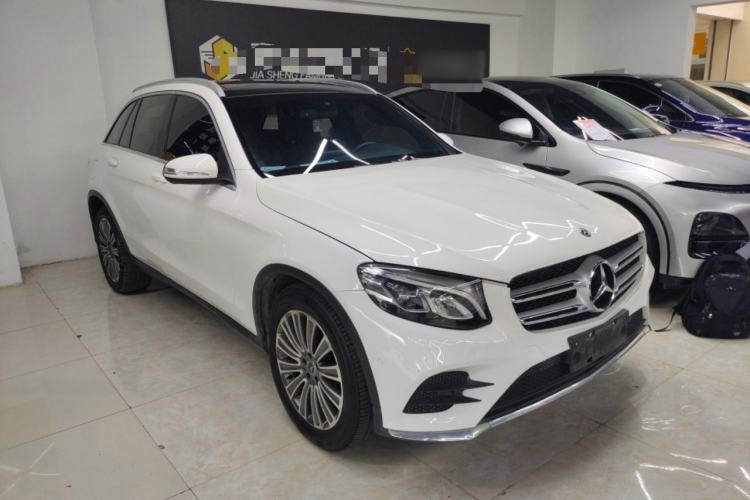 Used Mercedes-Benz GLC 2017 GLC 260 4MATIC Dynamic Edition Exterior 1
