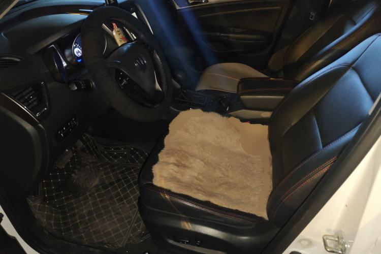 Used CHANGAN CS75 2014 1.8T Automatic Prestige Model China IV Standard
