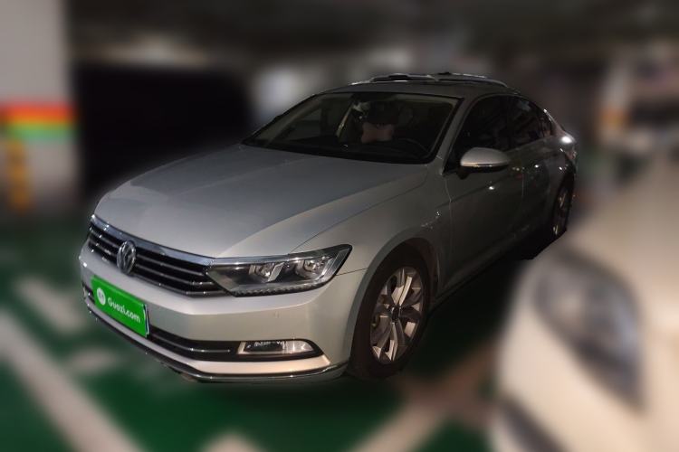 Used Volkswagen Magotan 2018 Facelift 330TSI DSG Luxury Model