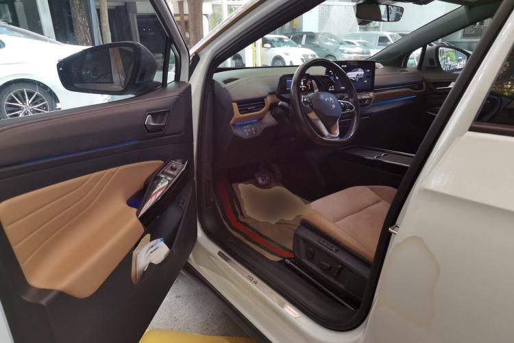 Used Volkswagen ID.4 X 2021 Pro Smart Long-Range Edition Driver Seat