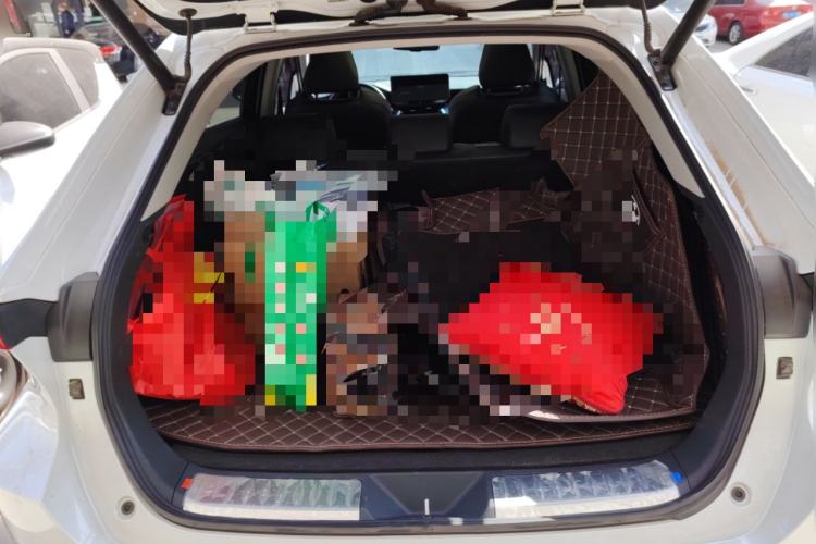 Used Toyota Harrier 2022 Dual-Engine 2.5L CVT Four-Wheel Drive Luxury Edition Trunk