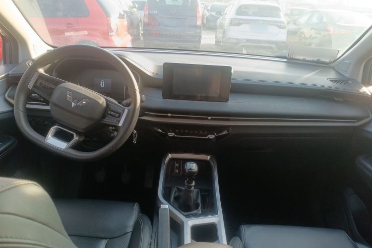 Used Wuling Jiachen 2022 1.5L Manual Comfort Edition
