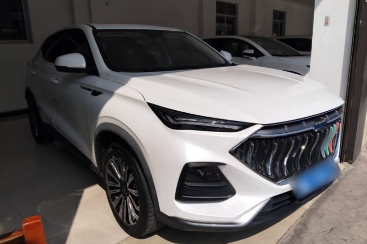 Used CHANGAN OSHAN X5 2021 1.5T DCT Prestige Edition Front Right 45 Deg