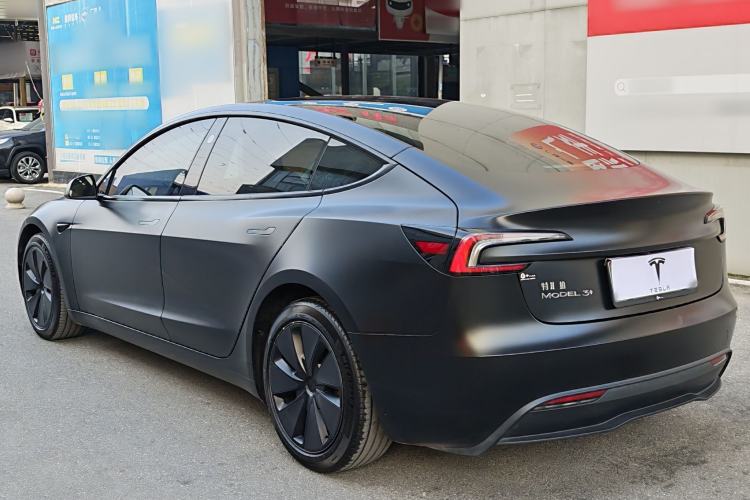 Used Tesla Model 3 2023 Long-Range All-Wheel-Drive Version