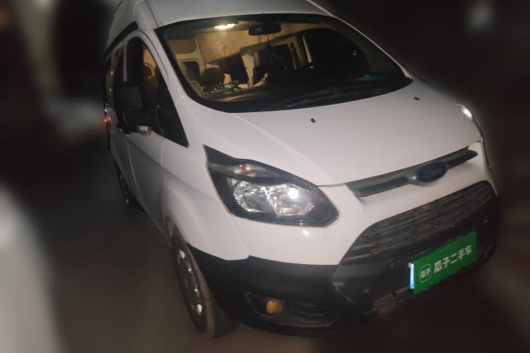 Used Ford Transit 2017 2.0T Diesel Multi-Purpose Commercial Vehicle Short Wheelbase Mid-Roof China IV Standard Front Right 45 Deg