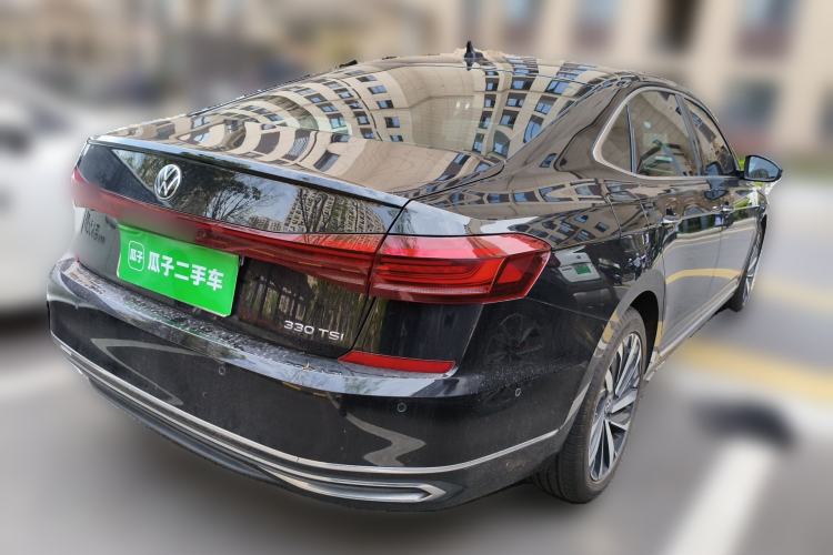 Used Volkswagen Passat 2022 330TSI Starry Luxury Edition