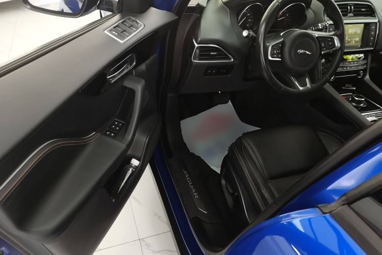 Used Jaguar F-PACE 2018 2.0T Four-Wheel Drive Urban Luxury Edition