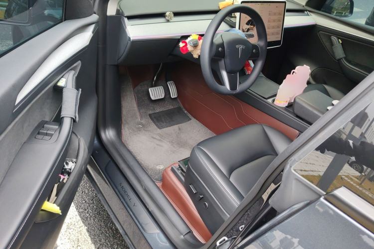 Used Tesla Model Y 2024 Rear-Wheel-Drive Version