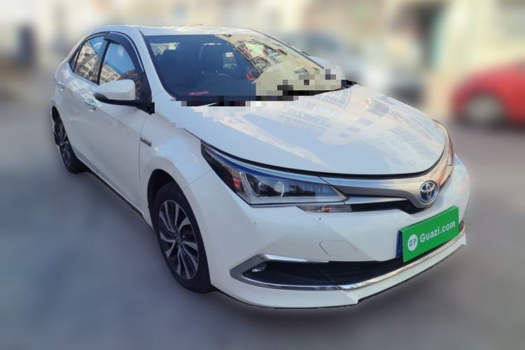 Used Toyota Corolla 2017 Revised Dual-Engine 1.8L E-CVT Leading Edition Front Right 45 Deg