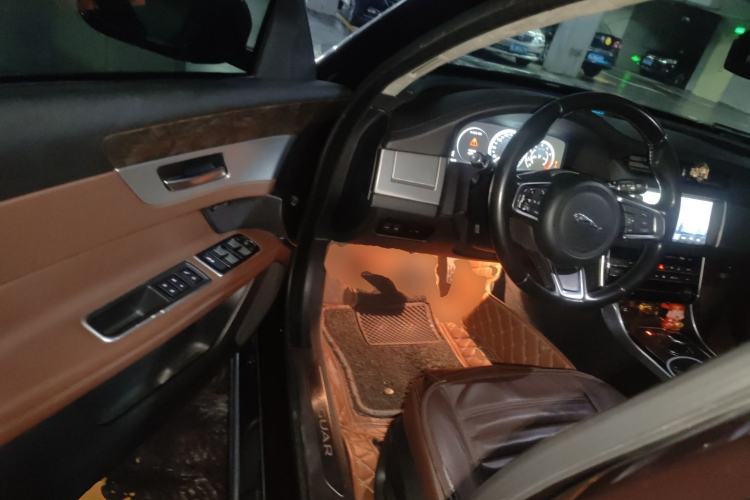 Used Jaguar XFL 2018 XFL 2.0T 250 PS Luxury Edition
