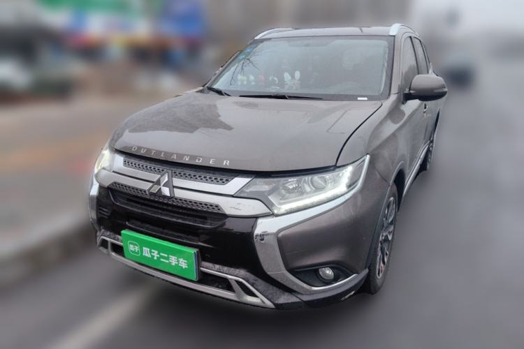 Used Mitsubishi Outlander 2019 2.0L Two-Wheel Drive Comfort Edition 5 Seats China V Standard