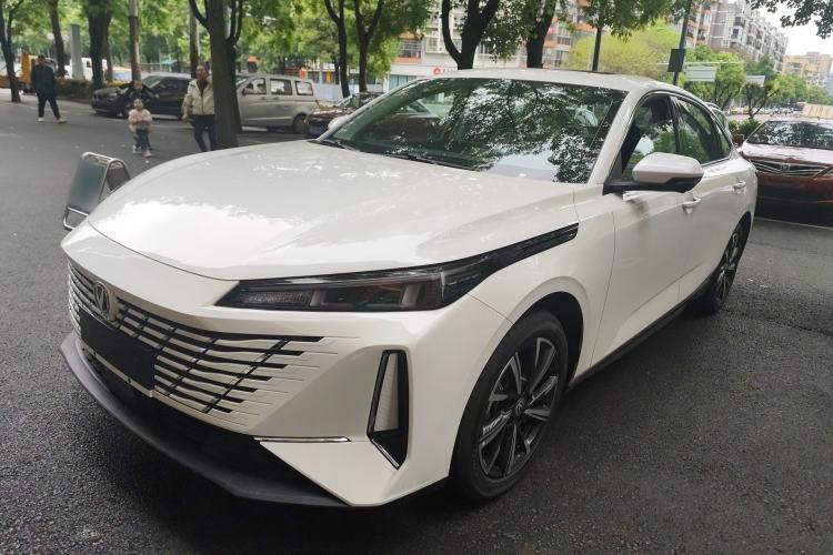 Used CHANGAN Eado 2025 Blue Whale 1.5T 500Bar Prestige Model