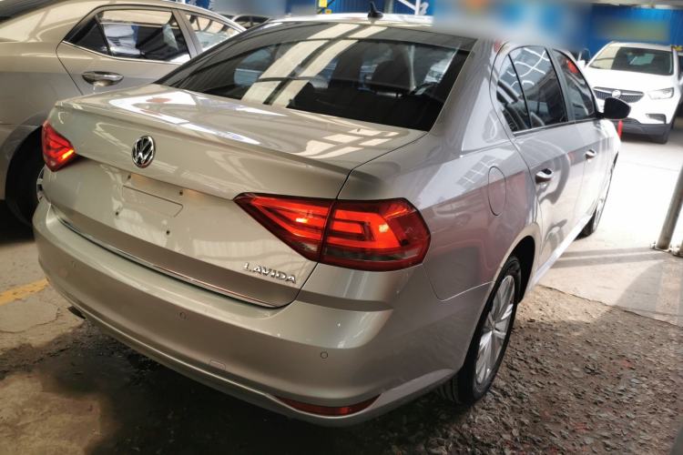 Used Volkswagen Lavida 2017 1.6L Automatic Comfort Edition