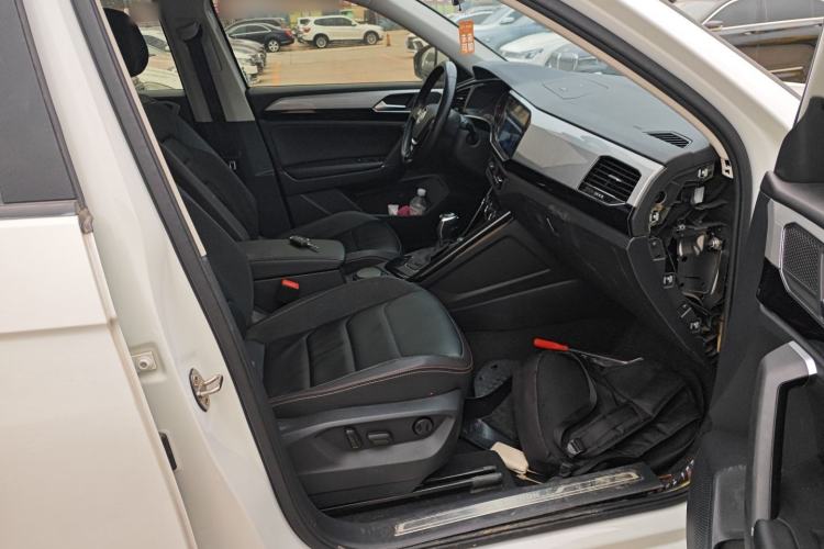 Used Volkswagen Tayron 2019 330TSI Two-Wheel Drive Luxury Model China VI Standard
