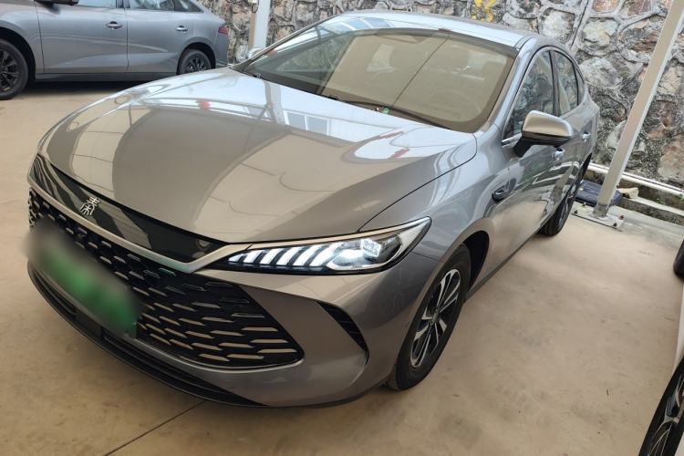 Used BYD Qin PLUS 2025 DM-i Smart Drive 120KM Superior Model